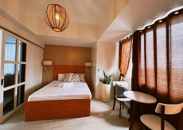 Apartment 1br Calyx Residences By Hooga 3minutes Walk To Ayala Center *